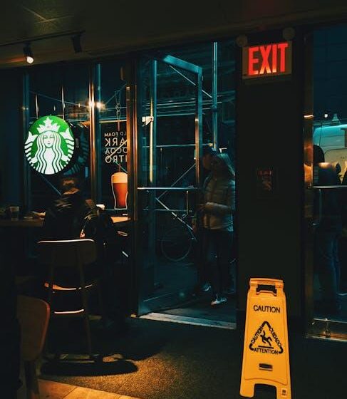Starbucks kauft Innovationsfarmen für klimafesten Kaffee