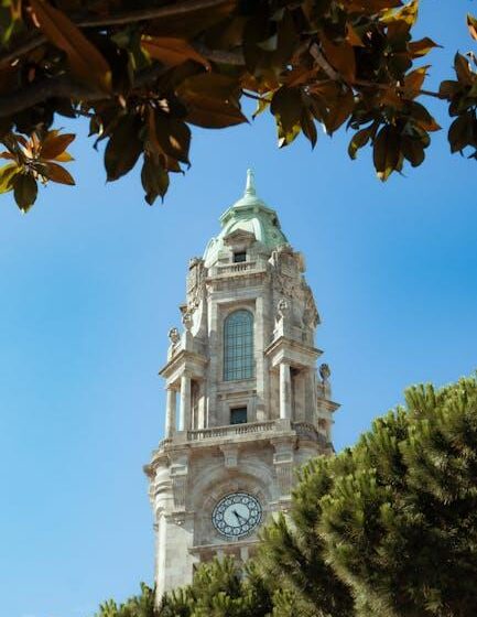 Historische Anwesen bei Tgcom24Tour. Fontaine unterstützt Renovationen durch Abzug von Kosten