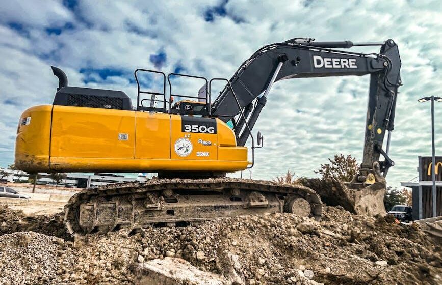 Deere entlässt 75 Arbeiter in Iowa-Fabrik