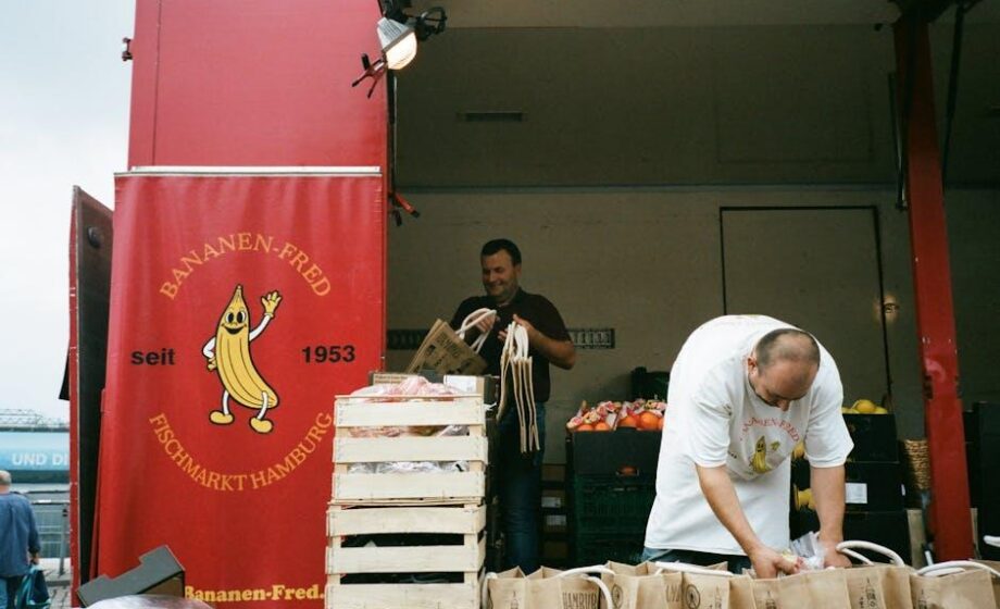 Bananen: Stoppt Pestizideinsatz, fordern Oxfam & Co.